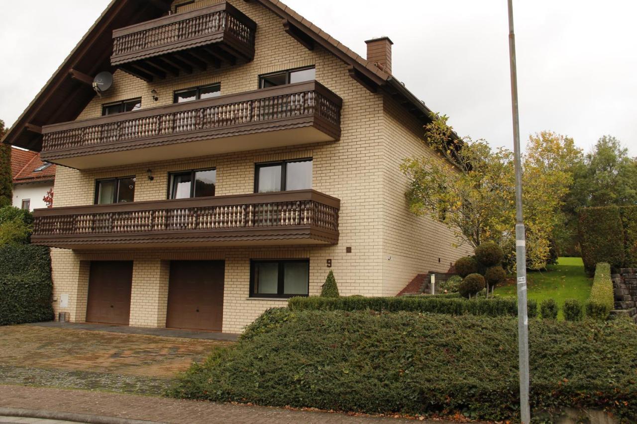 Ferienwohnug Zur Alten Eiche Bad Endbach Exteriör bild